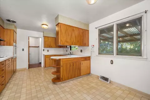 12816 E 9th Ave, Spokane Valley, WA 99216 photo 10