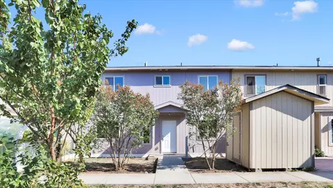 1633 E Boone Ave #H, Spokane, WA 99202