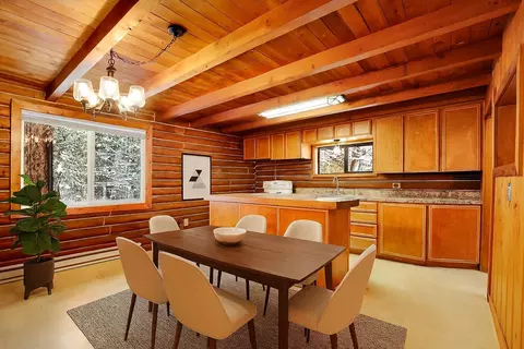 Dining - 3627 E Norwood Rd, Colbert, WA 99005 photo 1 of 1