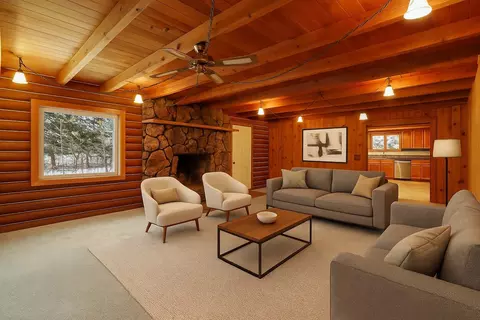 Living - 3627 E Norwood Rd, Colbert, WA 99005 photo 2 of 3