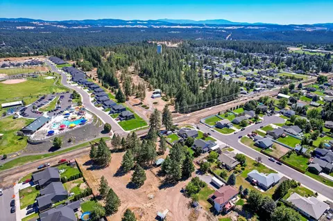 View/Area - 513 E Handy Rd, Colbert, WA 99005 photo 6 of 9