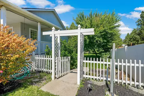 Exterior - 513 E Handy Rd, Colbert, WA 99005 photo 9 of 9