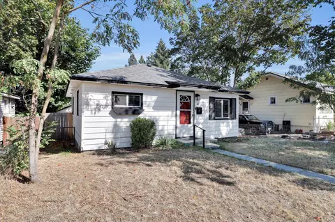 Exterior - 407 E Sanson Ave, Spokane, WA 99207 photo 3 of 11