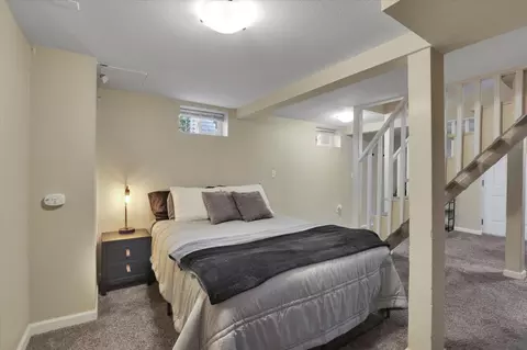 Bedroom - 407 E Sanson Ave, Spokane, WA 99207 photo 4 of 4