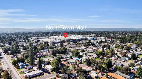 View/Area - 407 E Sanson Ave, Spokane, WA 99207 photo 9 of 11