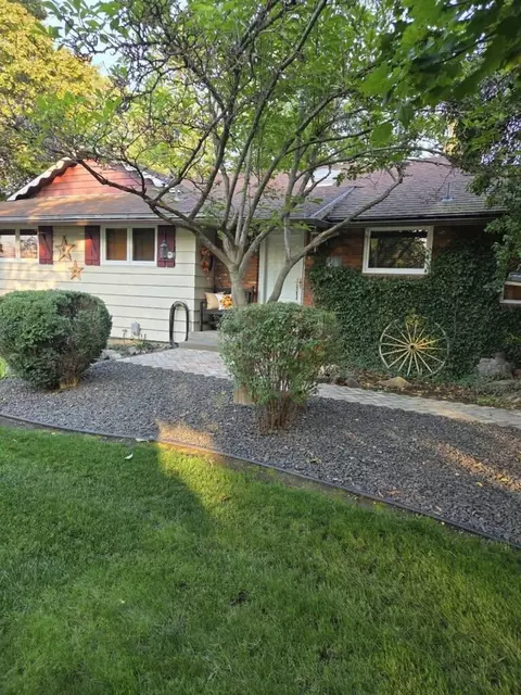 15310 E 36th Ave, Veradale, WA 99037