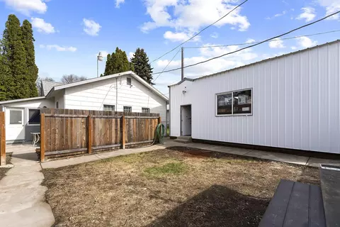 Exterior - 4054 E 4th Ave, Spokane, WA 99203 photo 11 of 11
