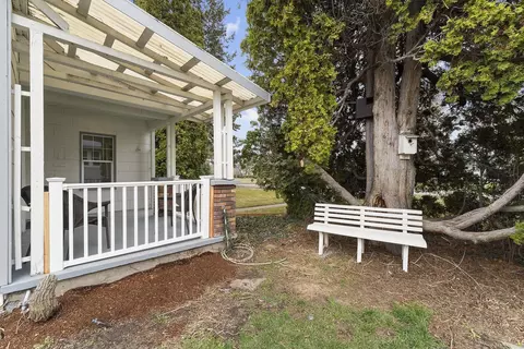 Exterior - 4054 E 4th Ave, Spokane, WA 99203 photo 8 of 11