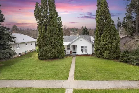 Exterior - 4054 E 4th Ave, Spokane, WA 99203 photo 1 of 11