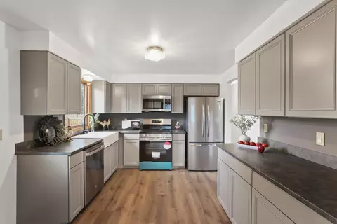 1718 E Broad Ave, Spokane, WA 99207 photo 10