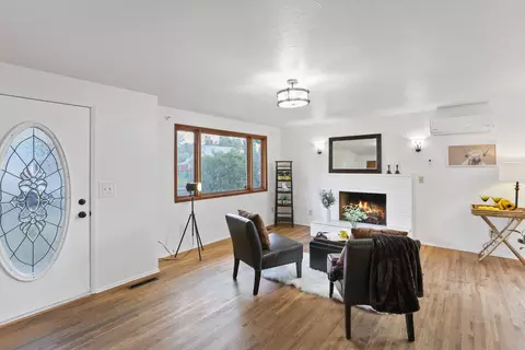 1718 E Broad Ave, Spokane, WA 99207 photo 4