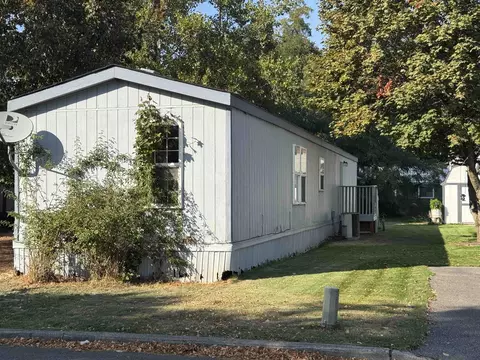 22105 E Wellesley Ave #TRI 21, Otis Orchards, WA 99027