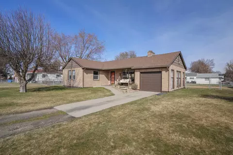 16427 E Riverside Ave, Spokane Valley, WA 99037