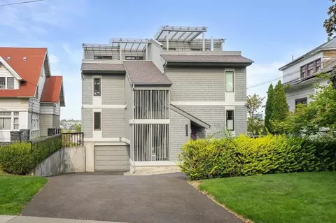 1724 W Riverside Ave #2, Spokane, WA 99201