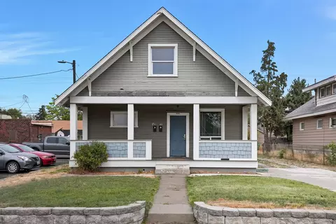 911 E Illinois Ave, Spokane, WA 99207