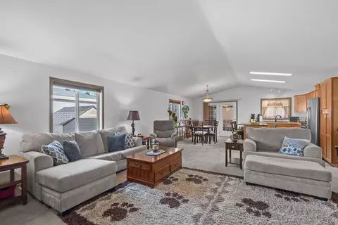 1211 E Lyons Apt 62 Ave, Spokane, WA 99208 photo 4