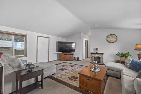 1211 E Lyons Apt 62 Ave, Spokane, WA 99208 photo 2