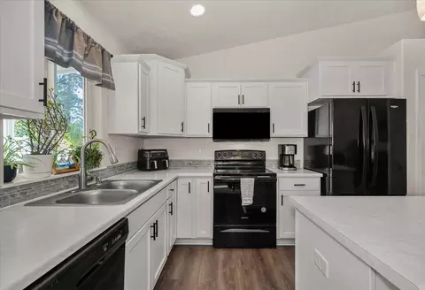3418 E 25th Ave, Spokane, WA 99223 photo 5
