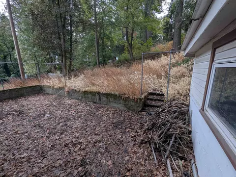 Exterior - 358 E 8th Ave, Spokane, WA 99202 photo 2 of 2