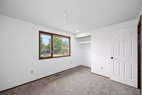 Bedroom - 2648 E 38th Ave, Spokane, WA 99223 photo 1 of 4