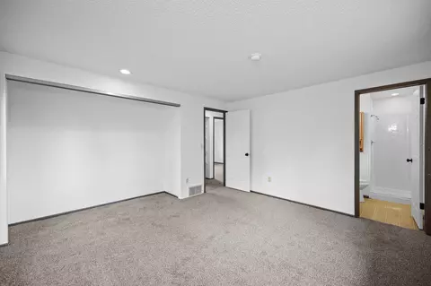 Bedroom - 2648 E 38th Ave, Spokane, WA 99223 photo 3 of 4
