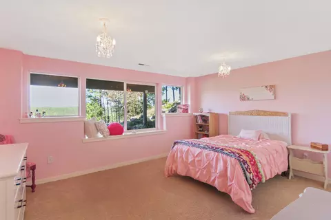 Bedroom - 1155 E Quartz Ln, Spokane, WA 99208 photo 2 of 3