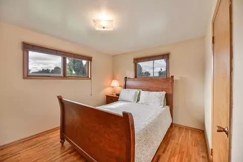 Bedroom - 13403 E 6th Ave, Spokane Valley, WA 99216 photo 3 of 5
