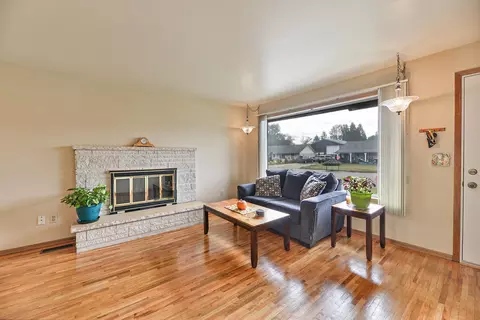 Living - 13403 E 6th Ave, Spokane Valley, WA 99216 photo 1 of 1