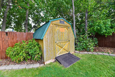 Exterior - 13403 E 6th Ave, Spokane Valley, WA 99216 photo 5 of 9