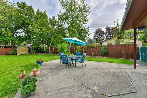 Exterior - 13403 E 6th Ave, Spokane Valley, WA 99216 photo 3 of 9