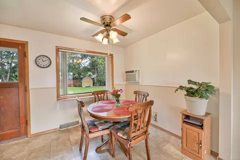 Dining - 13403 E 6th Ave, Spokane Valley, WA 99216 photo 1 of 1