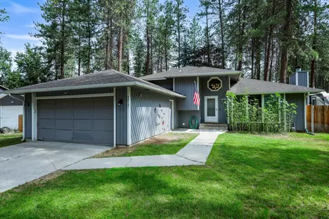 4813 E Peone Pines Dr, Mead, WA 99021