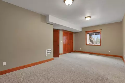 Bedroom - 8615 E Lindgren Rd, Spokane, WA 99217 photo 5 of 5