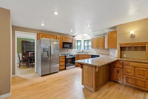 Kitchen - 3914 E Myrtle Ct, Spokane, WA 99223 photo 1 of 1