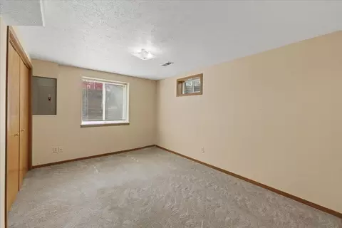 Bedroom - 3914 E Myrtle Ct, Spokane, WA 99223 photo 4 of 4