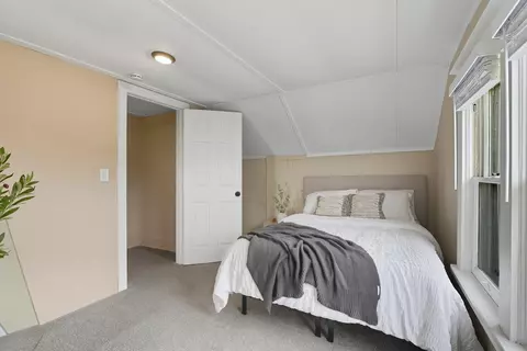 Bedroom - 33 Everett Ave, Spokane, WA 99207 photo 6 of 6