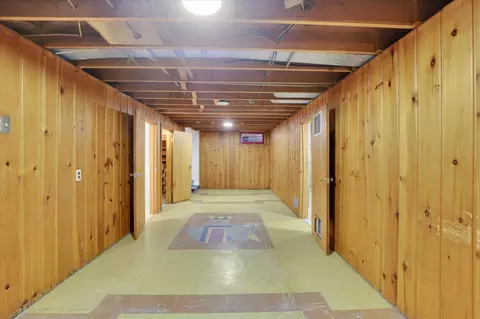 Entry Way - 929 E 41st Ave, Spokane, WA 99203 photo 4 of 4