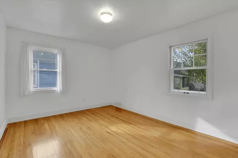 Bedroom - 929 E 41st Ave, Spokane, WA 99203 photo 2 of 4