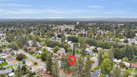 View/Area - 929 E 41st Ave, Spokane, WA 99203 photo 3 of 5