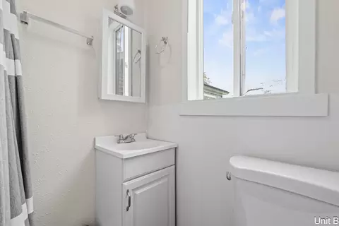 Bath - 370 E 8th Ave, Spokane, WA 99202 photo 1 of 2