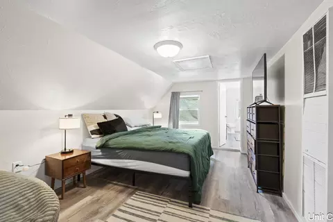 Bedroom - 370 E 8th Ave, Spokane, WA 99202 photo 3 of 4