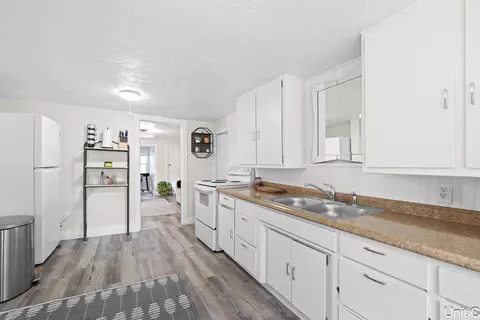 Kitchen - 370 E 8th Ave, Spokane, WA 99202 photo 2 of 3