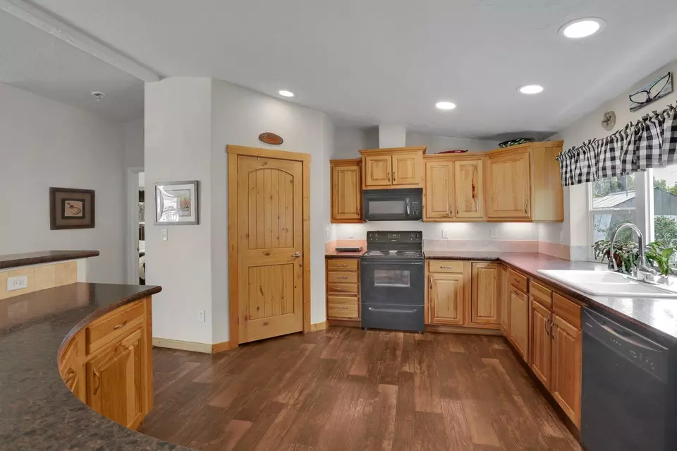  38911 N Newport Hwy, Elk, WA 99009 photo 8