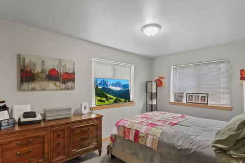 Bedroom - 1608 E Hartson Ave, Spokane, WA 99202 photo 1 of 3