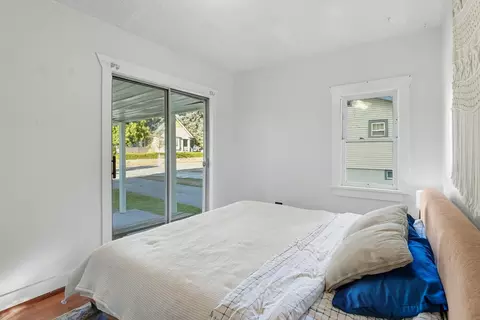 Bedroom - 548 E Dalton Ave, Spokane, WA 99207 photo 2 of 3