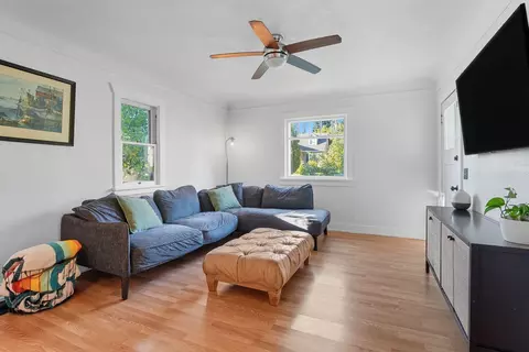 Living - 548 E Dalton Ave, Spokane, WA 99207 photo 2 of 2