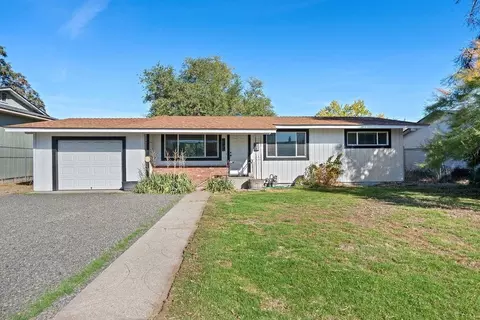 2125 E Rich Ave, Spokane, WA 99207