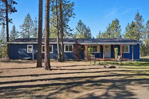 6471 Hilltop Dr, Nine Mile Falls, WA 99026
