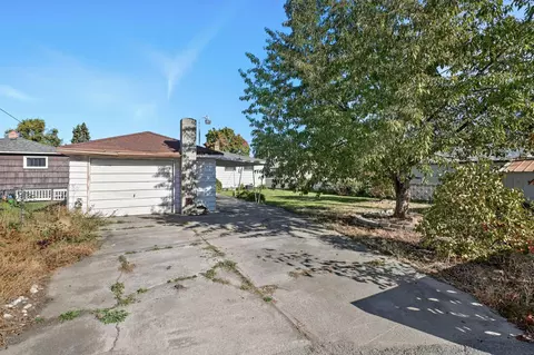 2808 E Marshall Ave, Spokane, WA 99207 photo 37