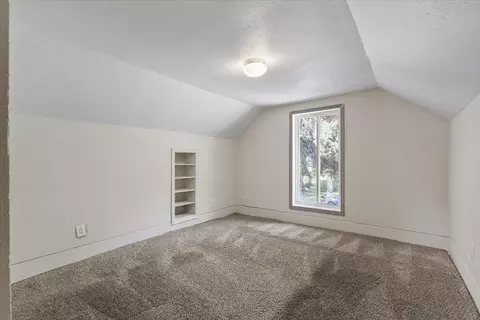 Bedroom - 1914 E Gordon Ave, Spokane, WA 99207 photo 2 of 4